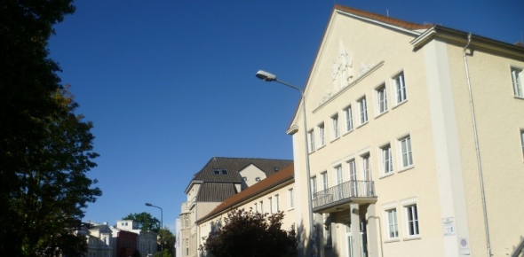 Mensa S&uuml;d